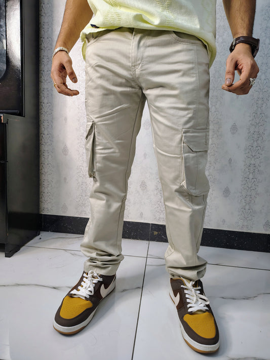 Light Beige Cargo Pants – Versatile Everyday Utility Trousers for Men 👖✨