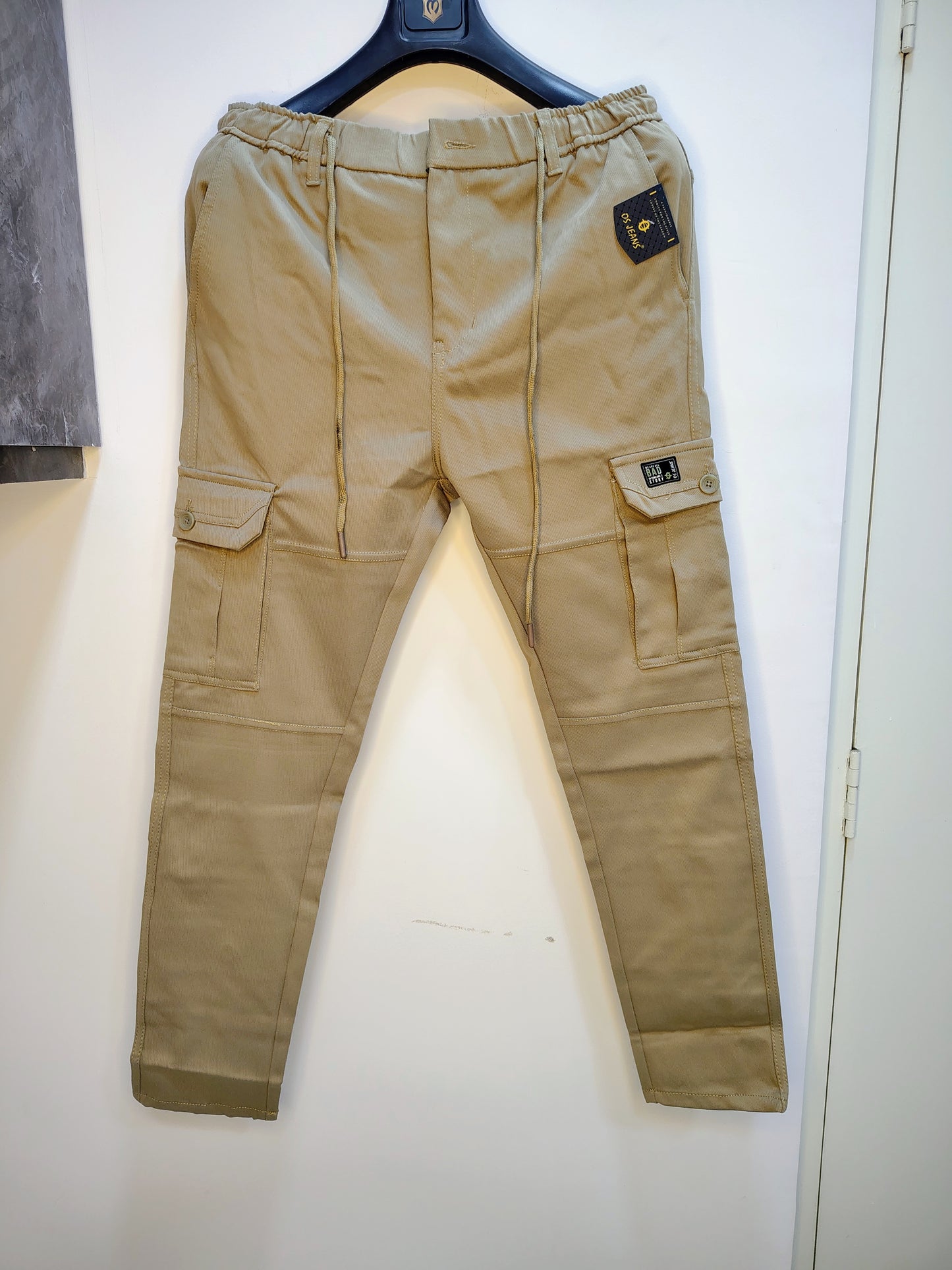 Khaki Beige Cargo Jogger Pants – Comfortable Everyday Utility Style for Men