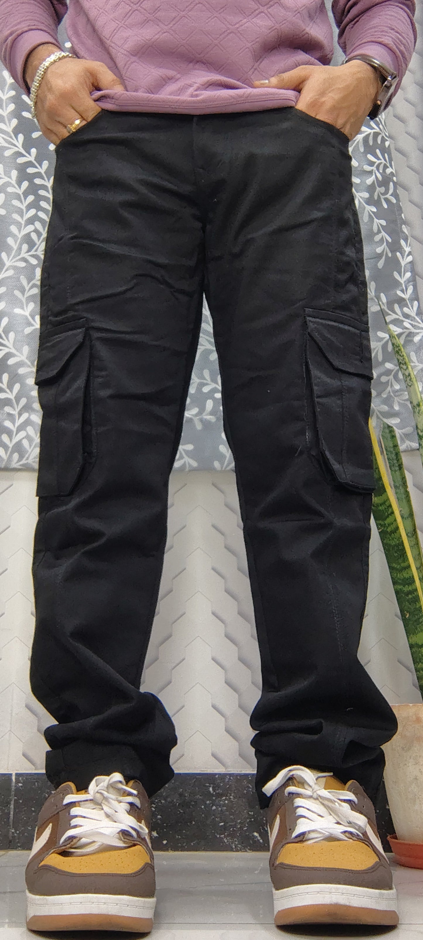 Jet Black Cargo Pants – Sleek Slim-Fit Utility Trousers for Men 👖✨